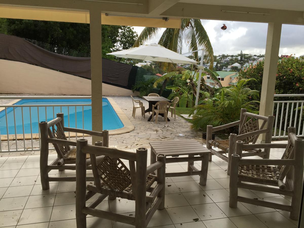 Location Dampierre Apartment เลอโกซิเยร์ ภายนอก รูปภาพ