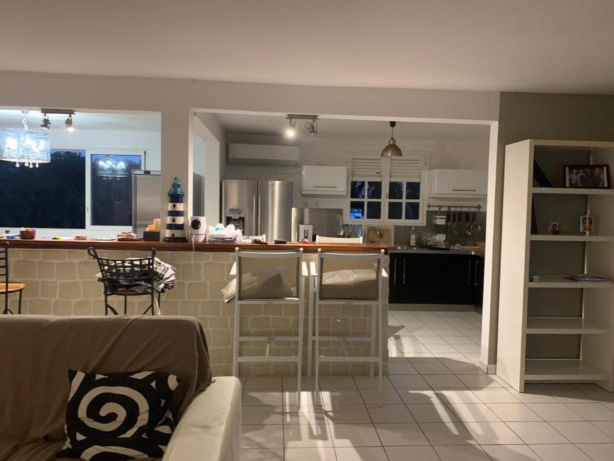 Location Dampierre Apartment เลอโกซิเยร์ ภายนอก รูปภาพ